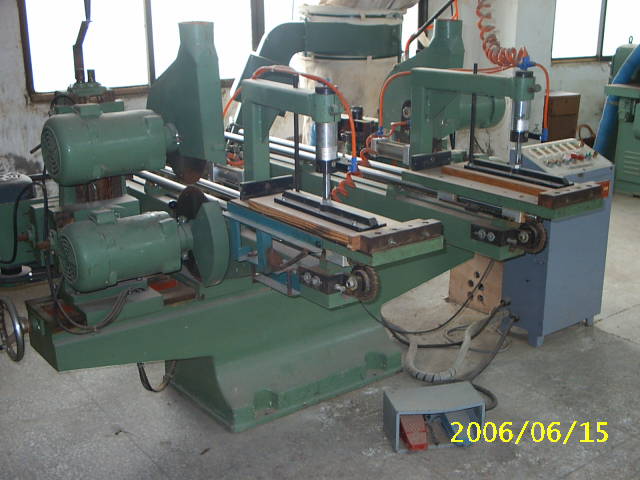 �_(t��i)���p���