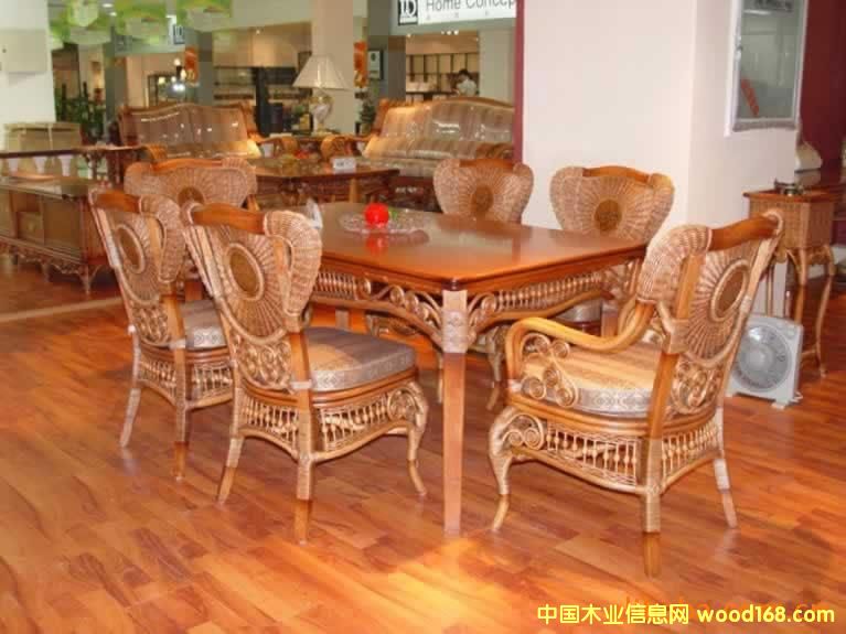 ��ľ������