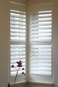 ���~����Ԕ����B