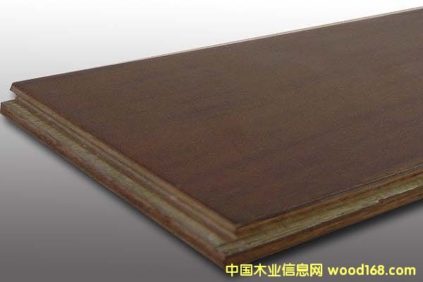 ��ρľ����̴�����ӌ�ľ�ͺ�ľ�ذ��Ԕ����B