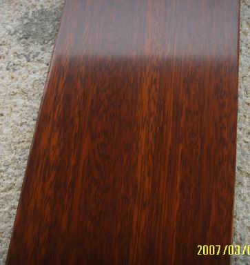 ���}��ľ�ذ�