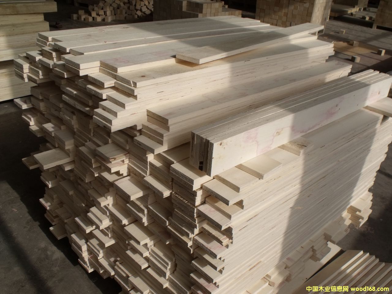 ���b��LVL������z�ϰ壩���Ӱ��Ԕ����B