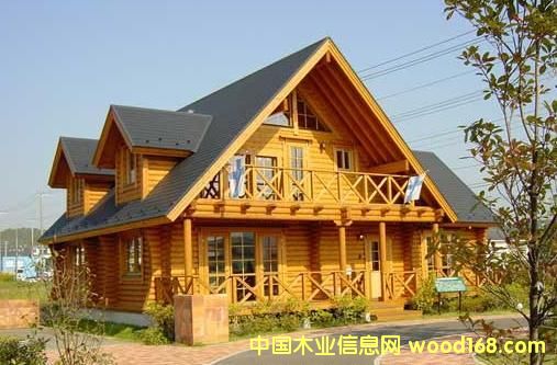 ���BСľ��