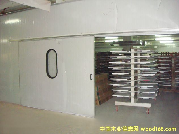 �Ҿ߇������O��