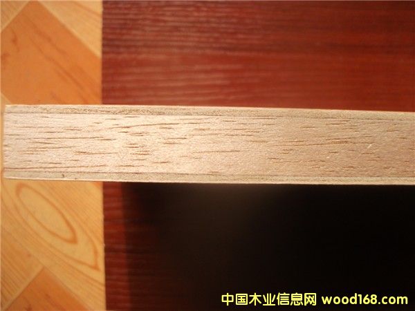 [��] �����谷���B��