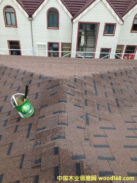 �Ϻ������u��ʽľ�Y���e��