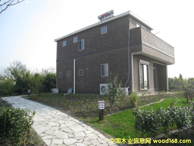 �Ϻ��֖|��ʽľ�Y(ji��)��(g��u)�e��