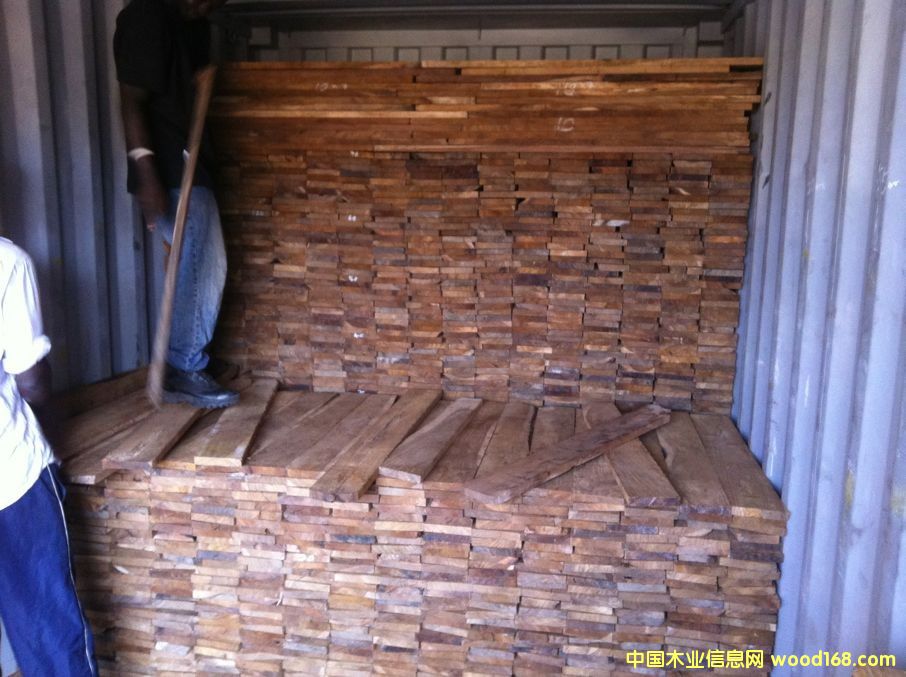 ����ľ�ذ�����