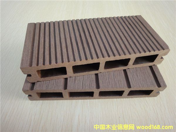 �c���鿴�Sɽ�A�ܑ�����ľ�ذ�Ŵ�DƬ