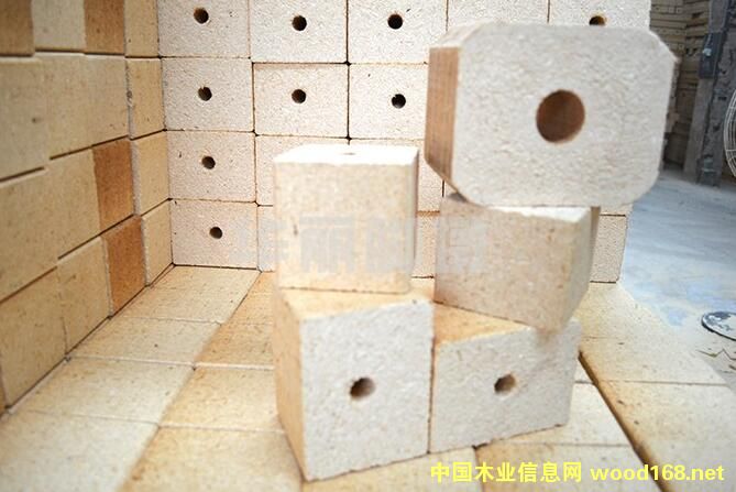 �ٻ�ľ�յ�Ԕ����B