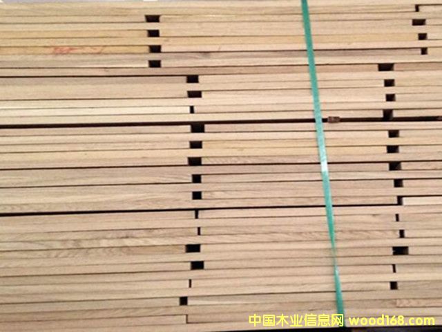 ����ľ��� �W���M�ڰ�����ľ��� �b�޼Ҿ�ľ��