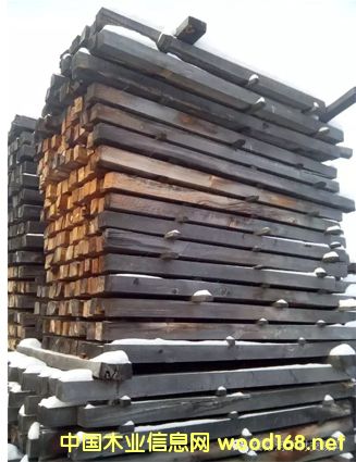 ���~���fľ��