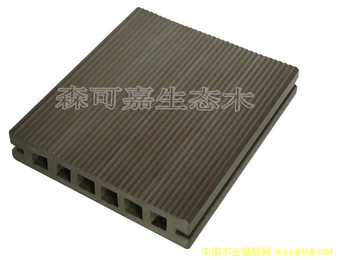  �b���һ�l��������ɭ�ɼ����BľPVC�ذ壬��ˮ������