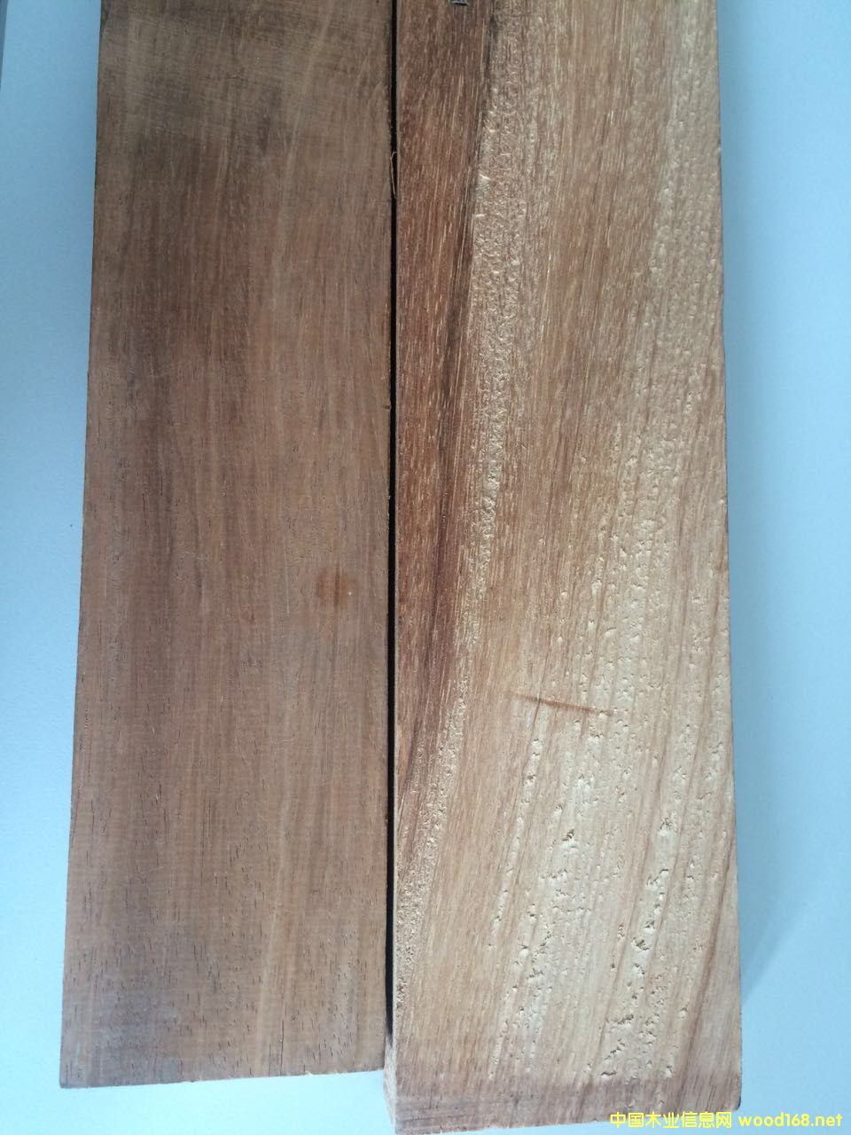 �����Kľ���