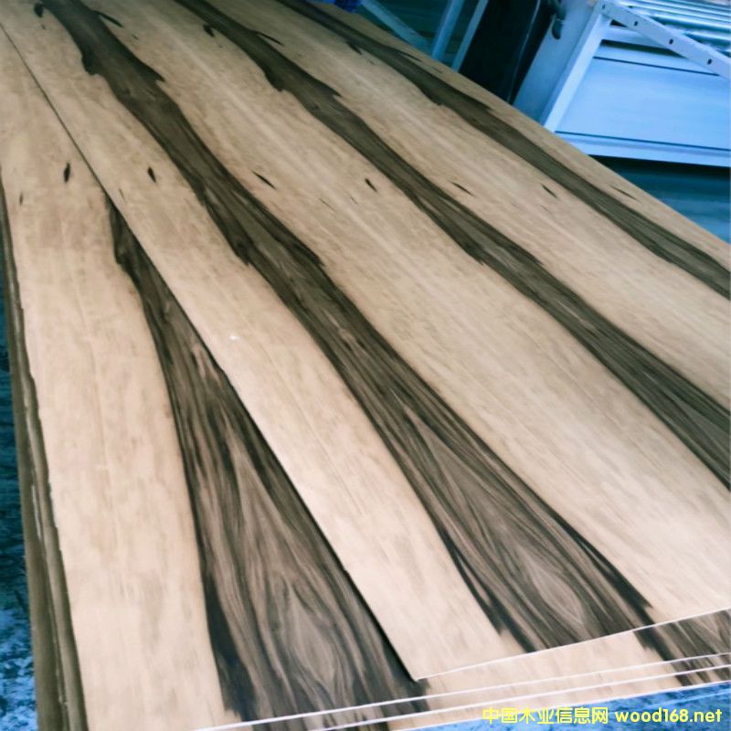 UV��Ϳ�b���O��ľ����Ԕ����B