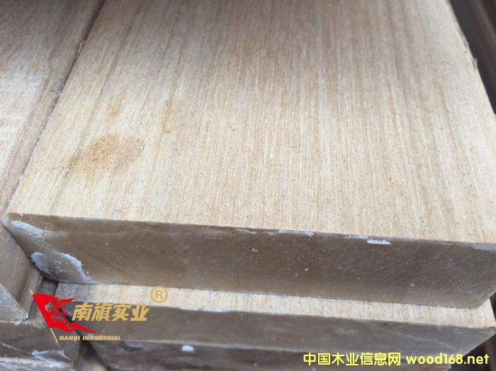 �̈́�ľ�����Xһ��  �̈́�ľ�S��