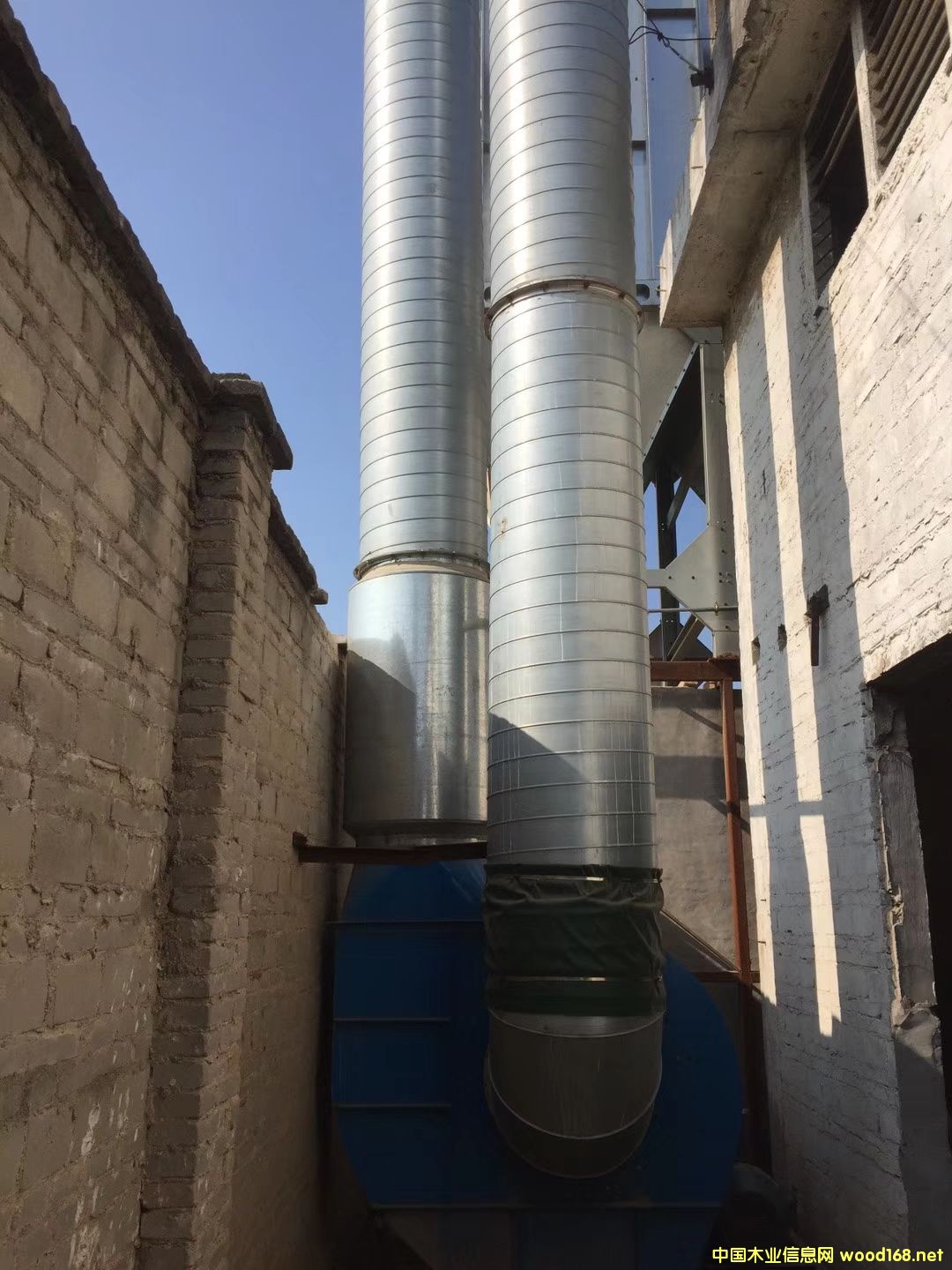 ����������m