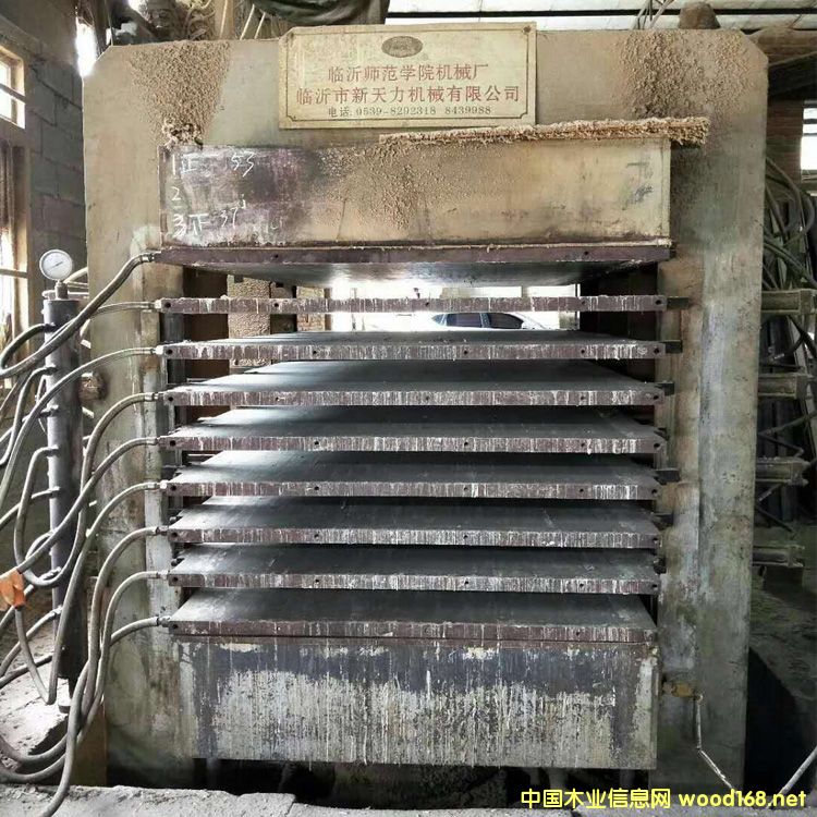 �R�ʮa(ch��n)4*8��10�Ӷ��ֿv��ቺ�C