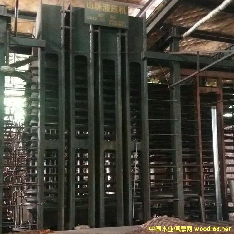 ��ɽ4*8��18��1600t���֟ቺ�C