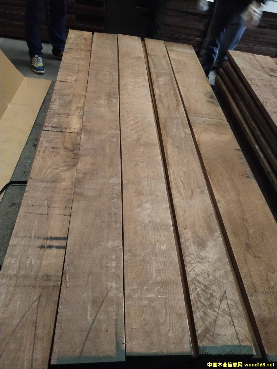 �ؼ�(j��)�ں���