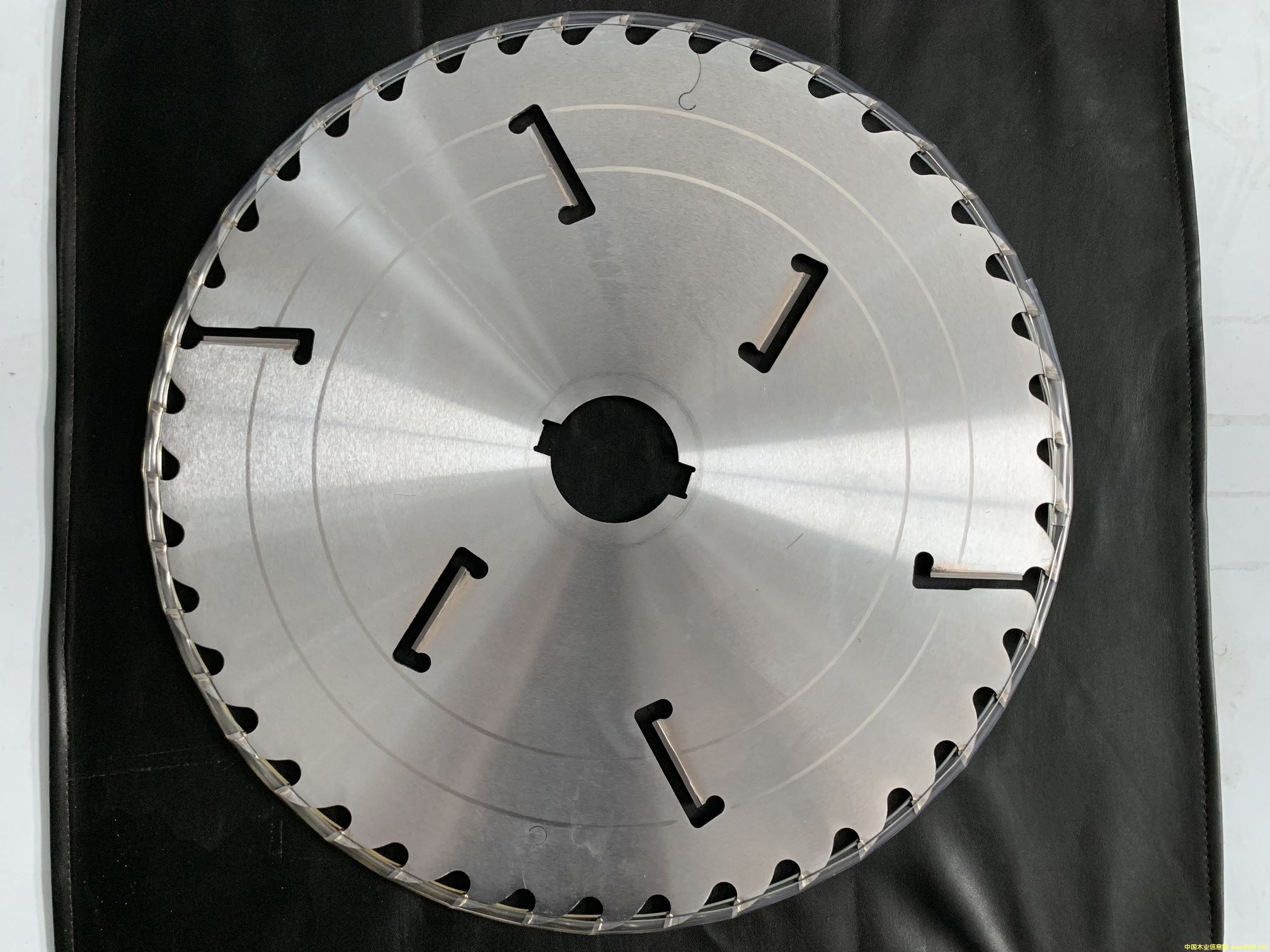 鋸片的詳細(xì)介紹