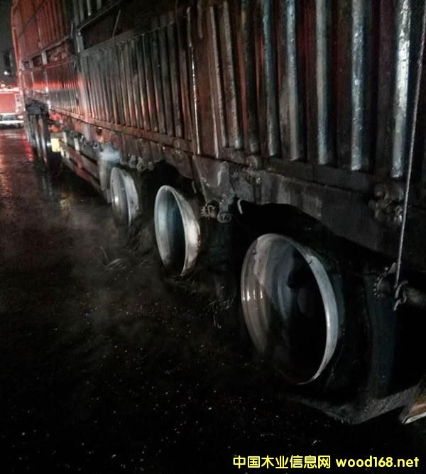 ���܇��ȼ��50�fԪ�M��ľ���D�۳ɻ�̿