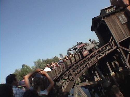 HOOVER�����Ϸ��ɷ�����